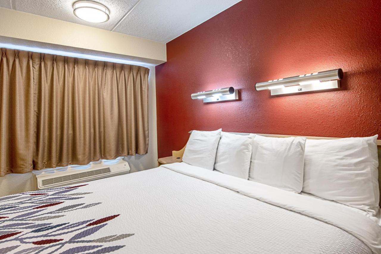 Red Roof Inn Charleston West - Hurricane, Wv Teays Valley Экстерьер фото