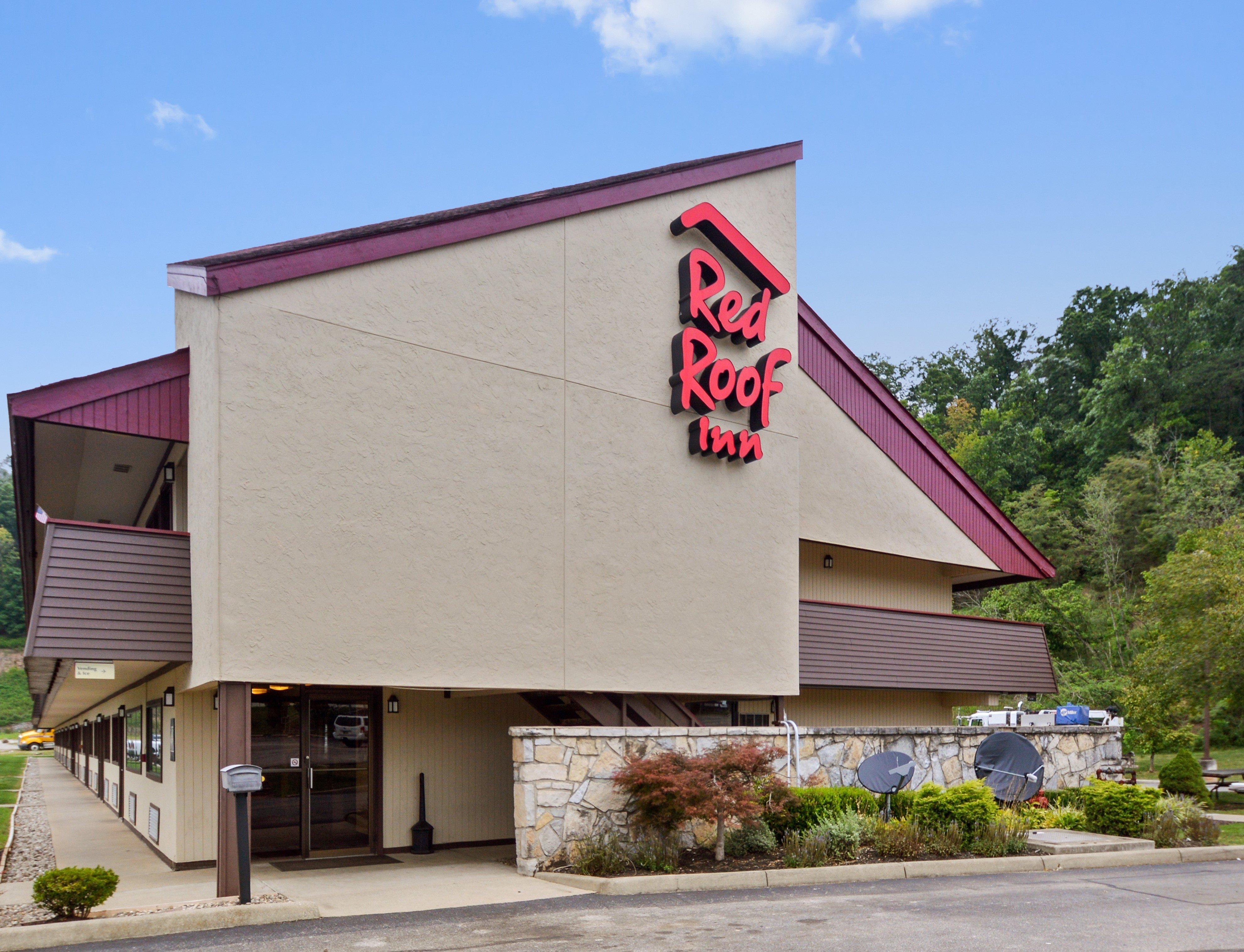 Red Roof Inn Charleston West - Hurricane, Wv Teays Valley Экстерьер фото
